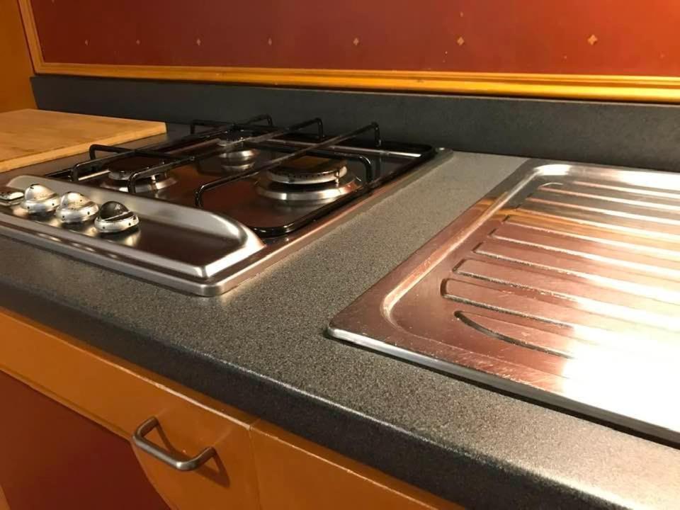 Xampilla'S Business City Mini Apartment Bassano 바사노델그라파 외부 사진